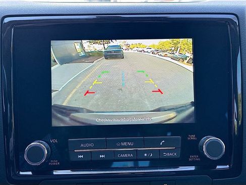 Certified 2024 Nissan Frontier SV w/ Technology Package image 13