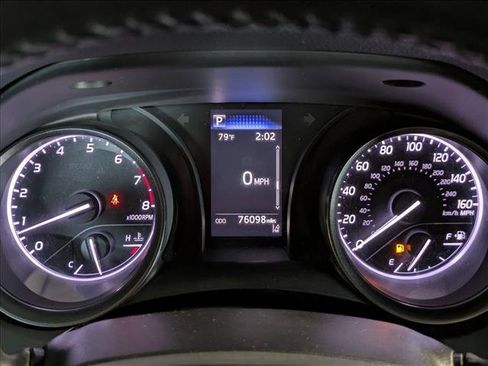 Used 2022 Toyota Camry SE w/ Carpet Mat Package (TMS) FWD image 11