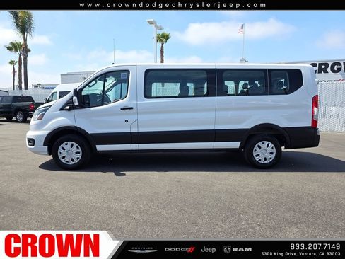 Used 2023 Ford Transit 350 XLT RWD image 4