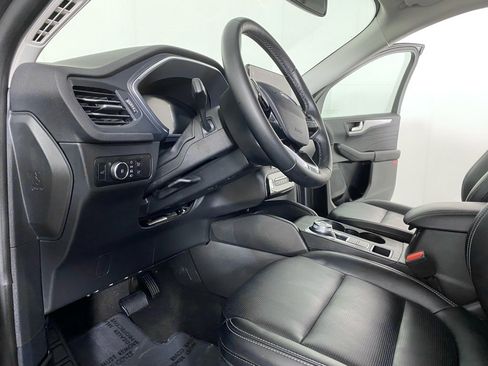 Used 2025 Ford Escape Platinum AWD/4WD image 22