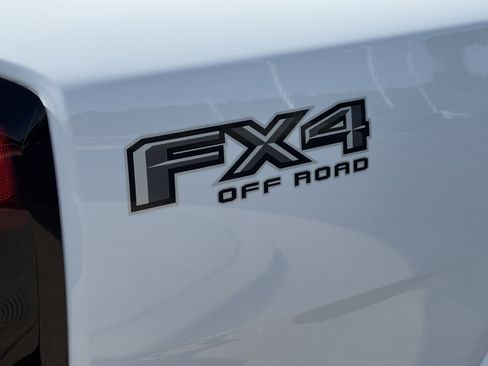 Used 2025 Ford Ranger XLT w/ Equipment Group 301A High AWD/4WD image 8