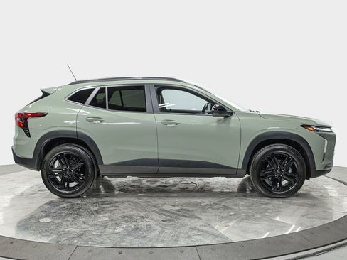 Used 2025 Chevrolet Trax ACTIV w/ Driver Confidence Package image 8