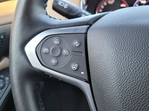 Used 2022 Chevrolet Traverse Premier image 33