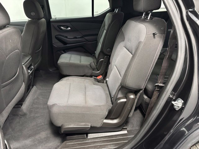 Used 2022 Chevrolet Traverse LT FWD image 23