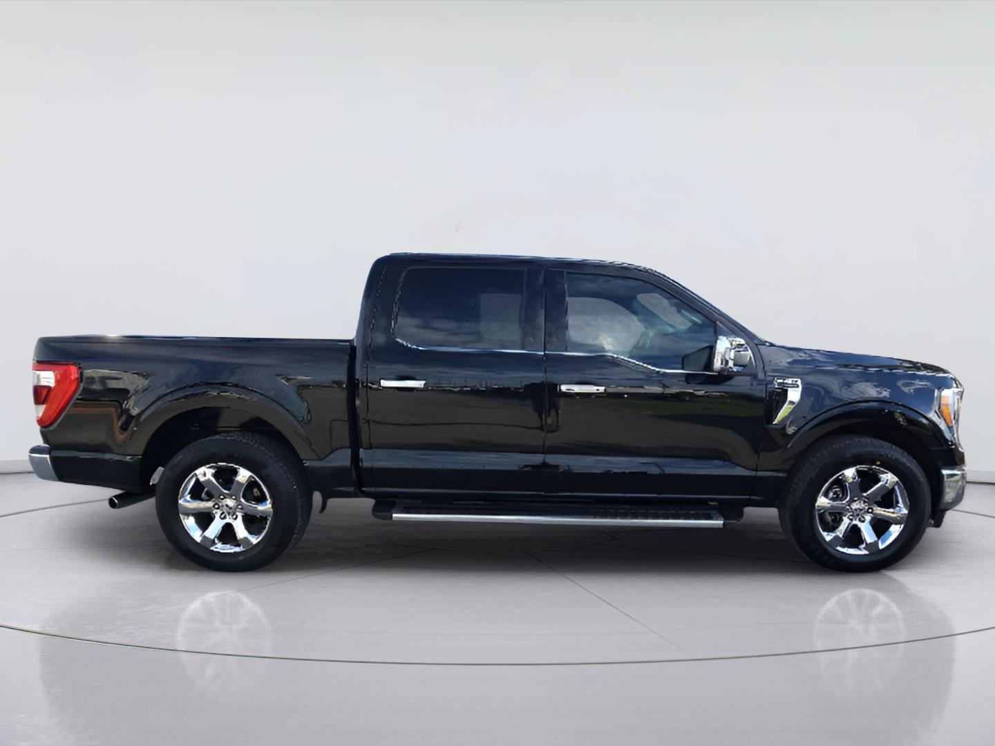 Used 2023 Ford F150 Lariat w/ Trailer Tow Package RWD image 8