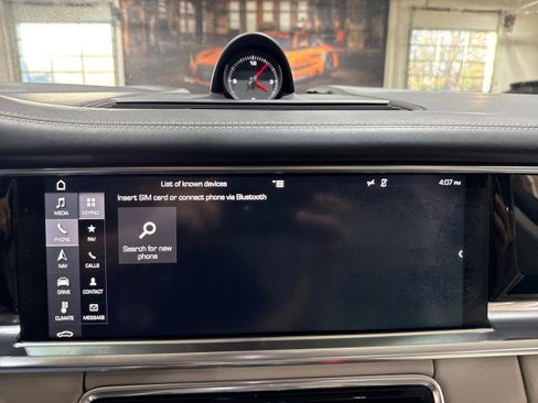 Used 2017 Porsche Panamera image 76