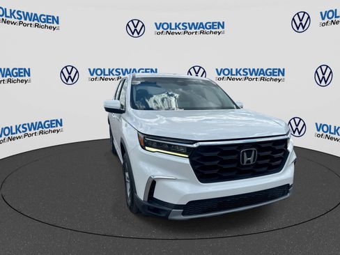 Used 2023 Honda Pilot EX-L image 16