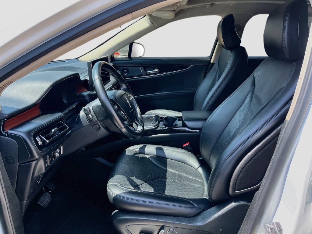 Used 2022 Lincoln Nautilus Reserve w/ Luxury Package FWD image 22