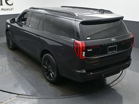 Used 2025 Ford Expedition Max Platinum w/ Stealth Appearance Package AWD/4WD image 45