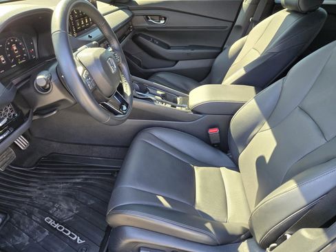 Used 2025 Honda Accord Sport image 13