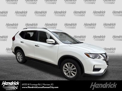 Used 2017 Nissan Rogue SV