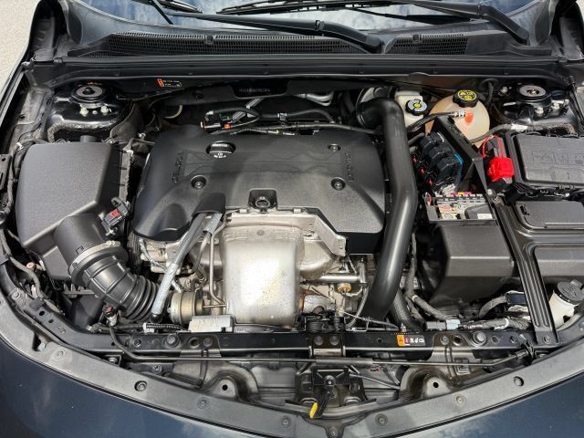 Used 2020 Chevrolet Malibu Premier FWD image 37