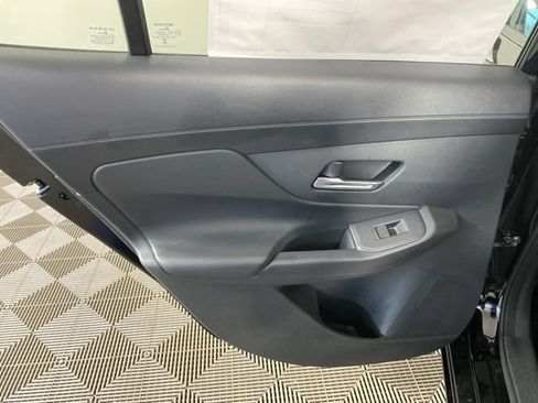 New 2026 Nissan Sentra SV w/ SV Convenience Package FWD image 20