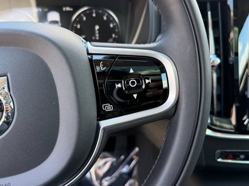 Used 2018 Volvo V90 T5 Cross Country w/ Convenience Package AWD/4WD image 19