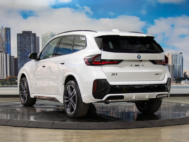 Used 2027 BMW X1 xDrive28i AWD/4WD image 9