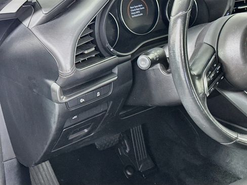 Used 2024 MAZDA MAZDA3 s FWD image 17