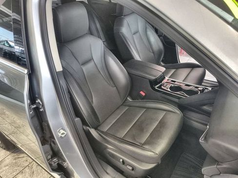 Used 2023 Buick Envision Essence FWD image 24