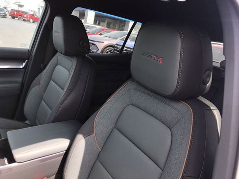 New 2026 GMC Terrain AT4 AWD/4WD image 11