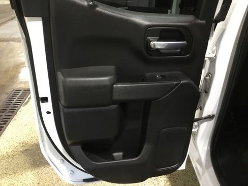 Used 2022 GMC Sierra 1500 Pro w/ Convenience Package AWD/4WD image 41