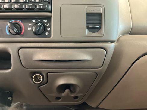 Used 2003 Ford F350 4x4 Crew Cab Super Duty image 22