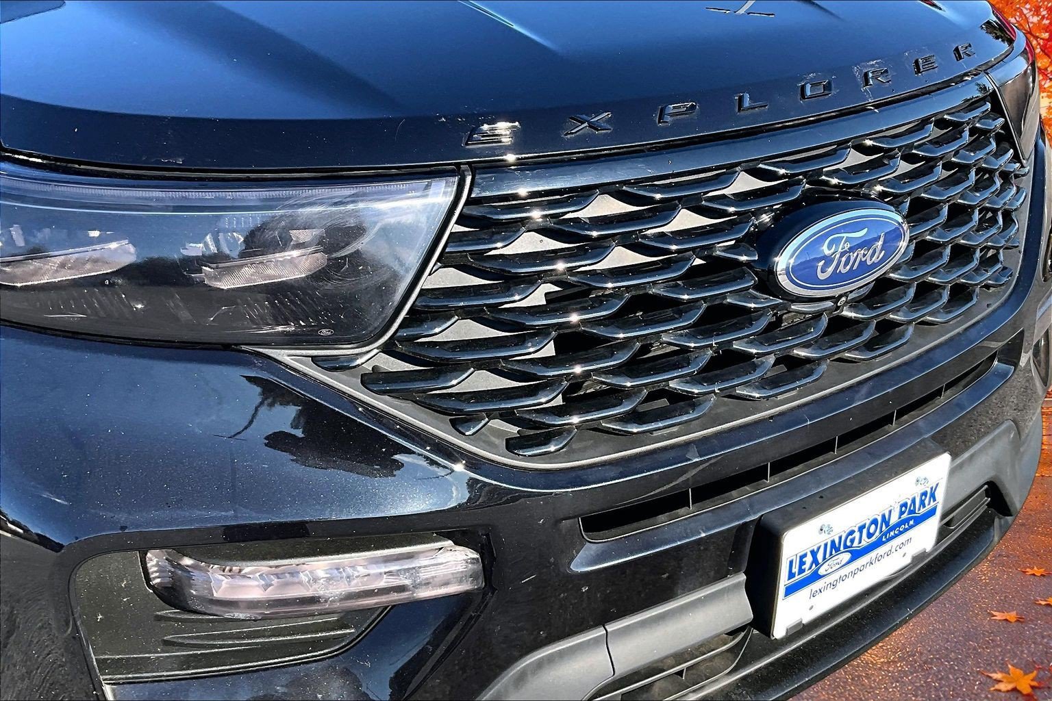 Used 2022 Ford Explorer ST-Line w/ Class IV Trailer Tow Package AWD/4WD image 34