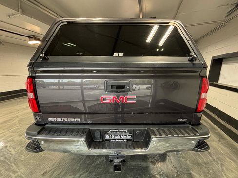 Used 2016 GMC Sierra 2500 SLT w/ Duramax Plus Package AWD/4WD image 8