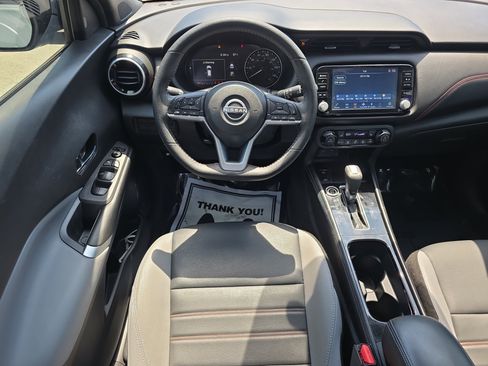 Used 2022 Nissan Kicks SR w/ Premium Package image 21