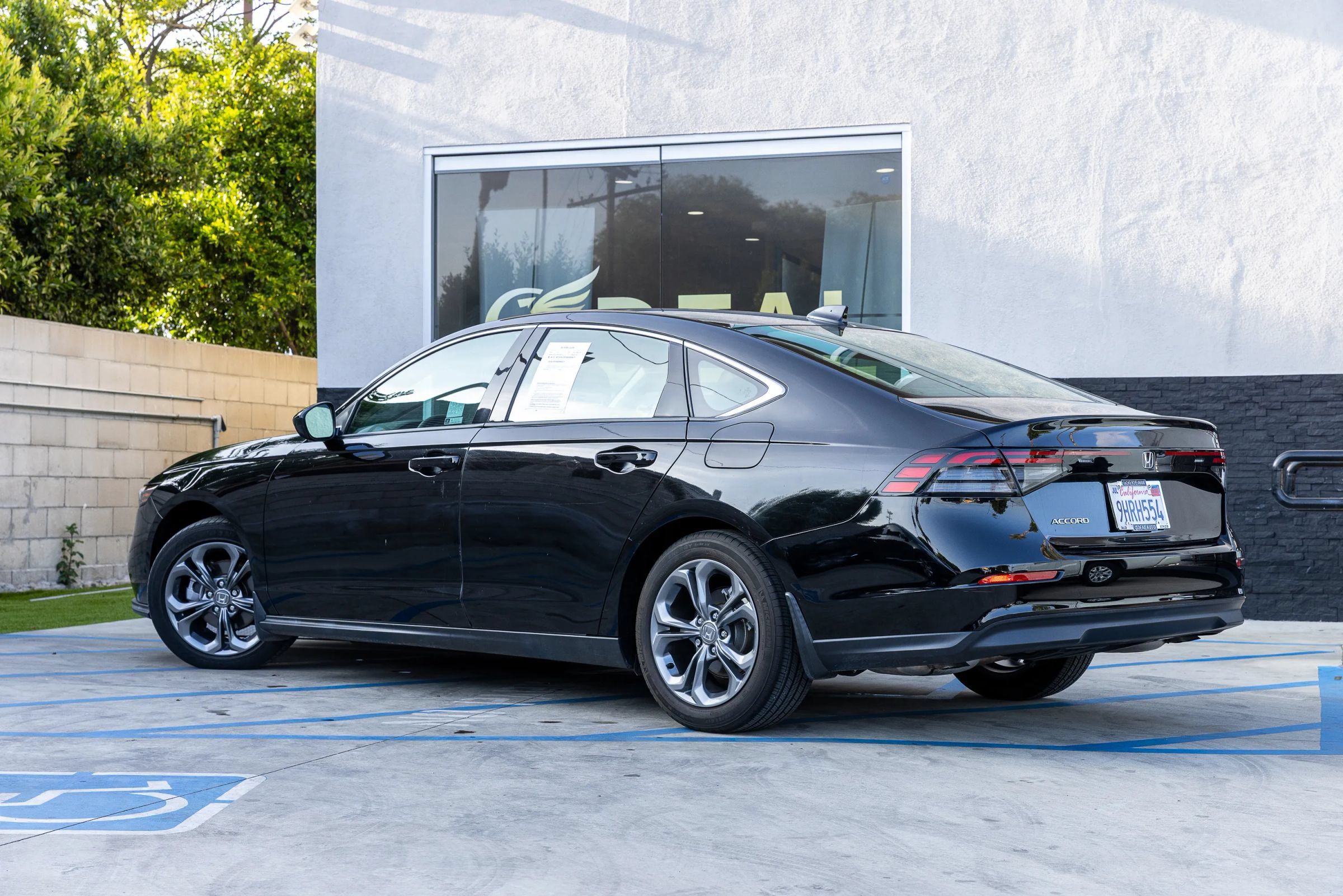Used 2023 Honda Accord EX image 13