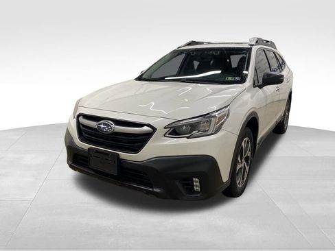 Used 2022 Subaru Outback Touring XT image 2