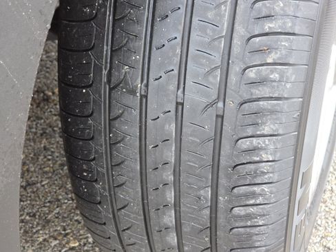 Used 2019 Hyundai Kona SE w/ Cargo Package image 8