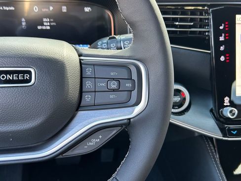 New 2026 Jeep Grand Wagoneer L image 50