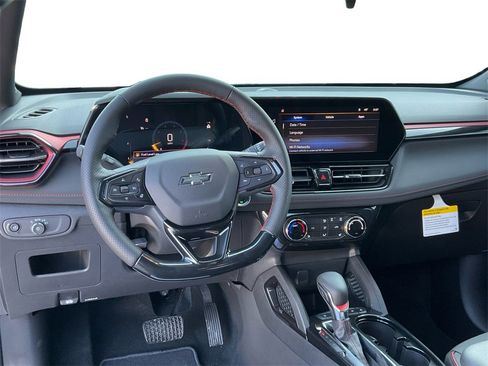 New 2026 Chevrolet TrailBlazer RS w/ Driver Confidence Package image 17