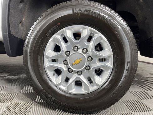 Used 2026 Chevrolet Silverado 2500 LTZ w/ LTZ Premium Package image 10
