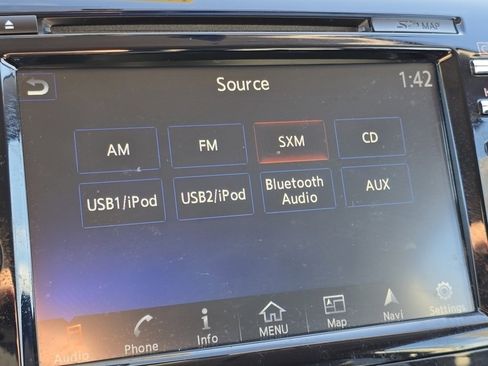 Used 2017 Nissan Murano SL image 8