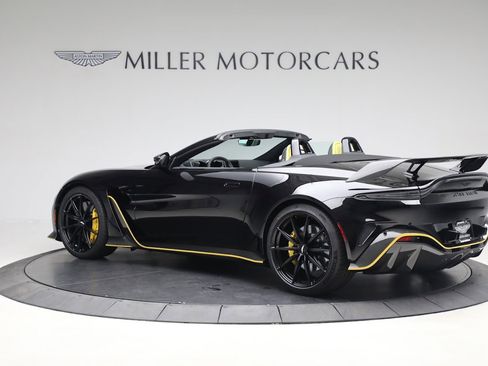 Used 2023 Aston Martin V12 Vantage Roadster image 3