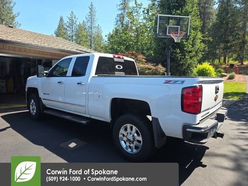 Used 2015 Chevrolet Silverado 2500 LTZ AWD/4WD image 7