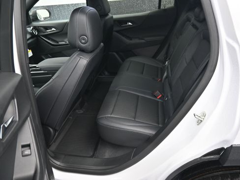 New 2026 Chevrolet Equinox LT FWD image 27