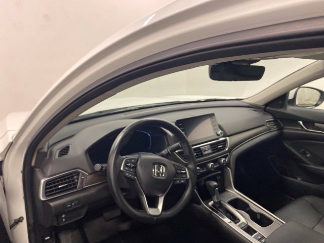 Used 2020 Honda Accord EX-L image 11