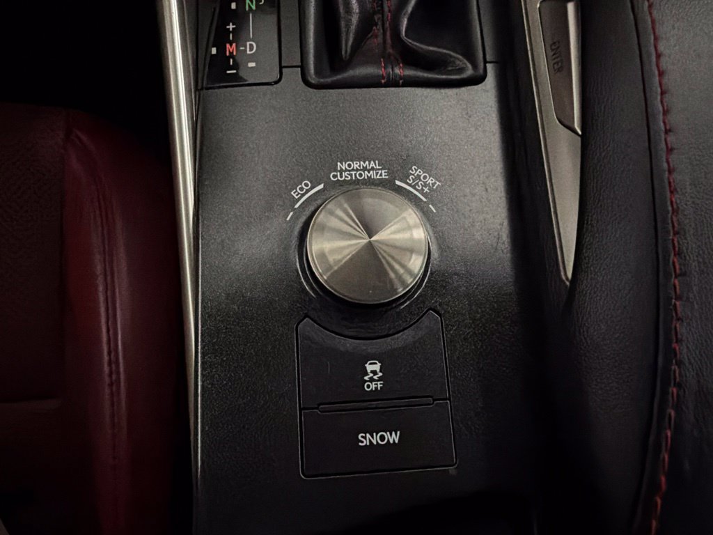 Used 2020 Lexus IS 350 F Sport w/ F Sport Package RWD image 33