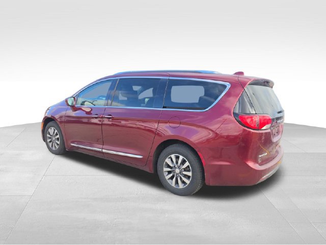 Used 2020 Chrysler Pacifica Touring-L Plus FWD image 7