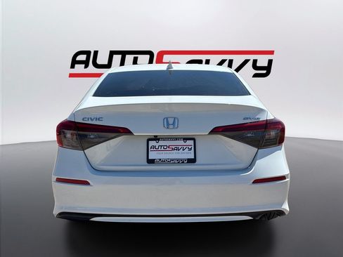 Used 2022 Honda Civic Sport image 6