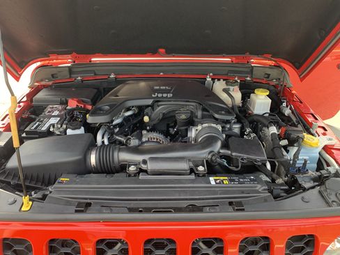 Used 2020 Jeep Gladiator Sport w/ Quick Order Package 23S AWD/4WD image 36