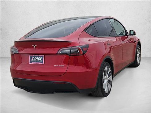 Used 2023 Tesla Model Y Long Range image 5