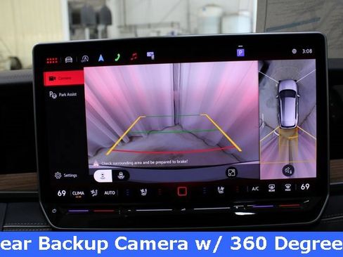 New 2026 Volkswagen Tiguan SEL R-Line image 3