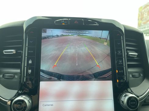 Used 2025 RAM 1500 Laramie w/ Laramie Southwest Edition image 29