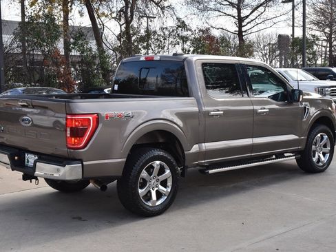 Certified 2022 Ford F150 XLT w/ Equipment Group 302A High image 7