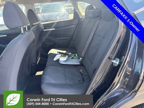 Used 2021 Kia Seltos LX AWD/4WD image 11
