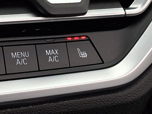 Used 2022 BMW 430i xDrive Convertible w/ Convenience Package image 24