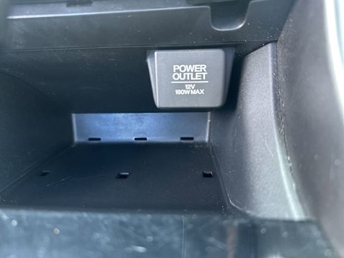 Used 2017 Honda Accord Sport image 26