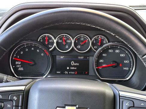 Used 2023 Chevrolet Tahoe LS RWD image 28